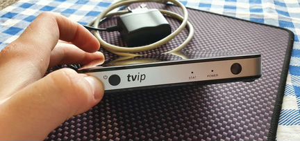 Тв-приставка tvip S-box v.605