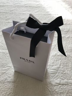 Кошелек Prada женский. Новый. Оригинал. Бежевый