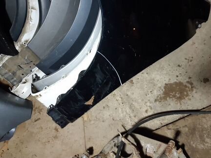 Крыло переднее левое Toyota Land Cruiser 200 2016