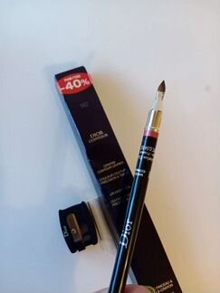 Карандаш Dior для губ 562