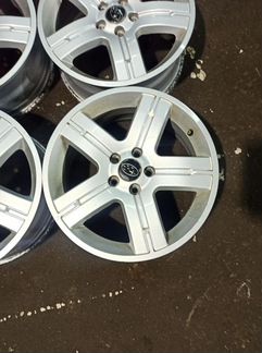 Диски бу литые R16 I на Subaru