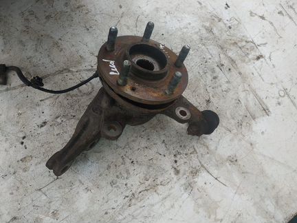 Поворотный кулак правый Kia Ceed 06-10