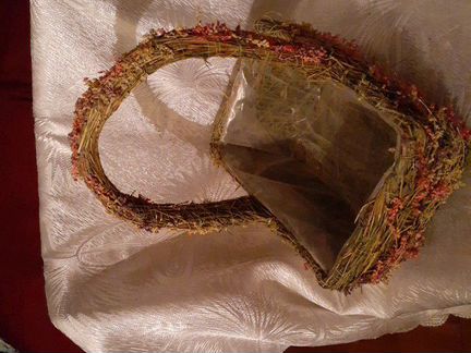 Корзинка декоративная из сухоцвета