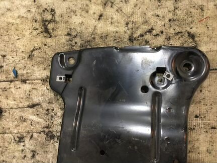 Защитный кожух для багажа левый Bmw 1-Series E88