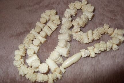 Ожерелье из натуральной кости