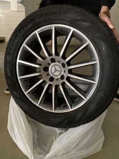Диски AMG 20R радиус оригинальные с шинами Pirelli