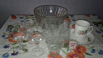 Посуда СССР и гдр:фужеры,бокалы,вазы,сервизы