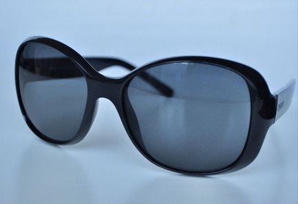 Очки солнечные Dkny. Оригинал. Новые