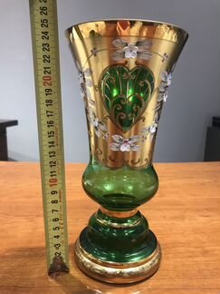 Ваза для цветов. Богемия. Богемское стекло. Ручная