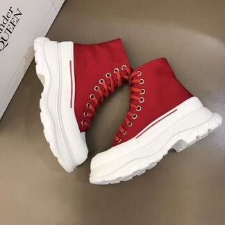 Высокие кроссовки Alexander McQueen