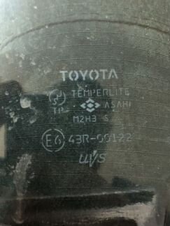 Стекло форточка Toyota RAV4 30