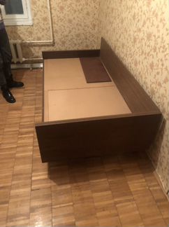 Стенка, шкаф, кровать