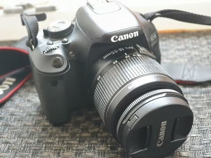 Зеркальный фотоаппарат